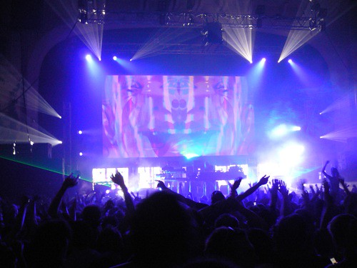 Chemical Brothers live